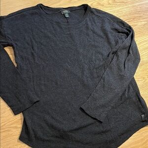 Roots Black Long Sleeve Shirt sz large